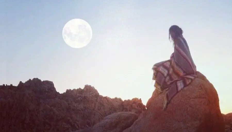 Leo Full Moon: 5 Ways to Slay the Lion