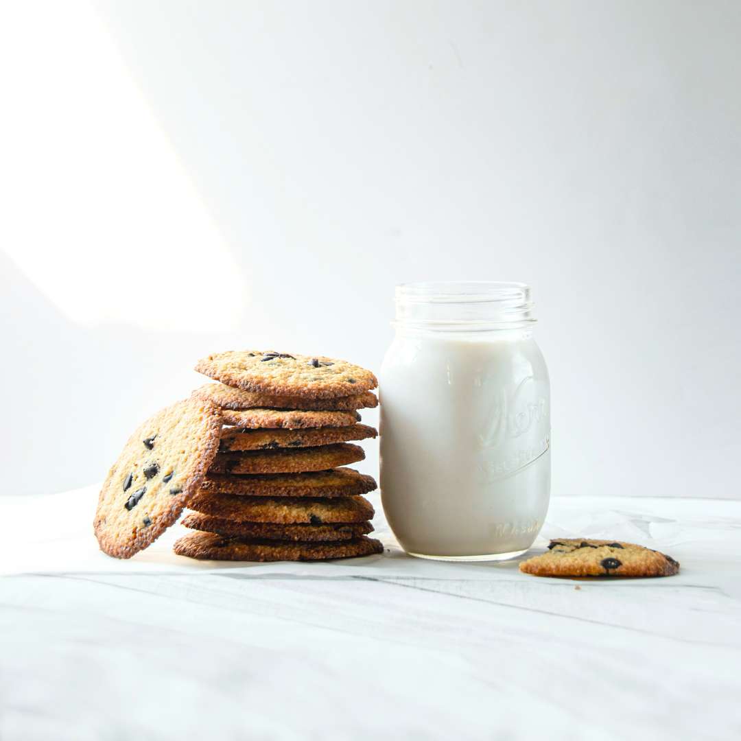 Milk and cookies offering for Imbolc ritual