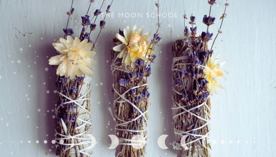 3 beautiful DIY Smudge sticks with flowers